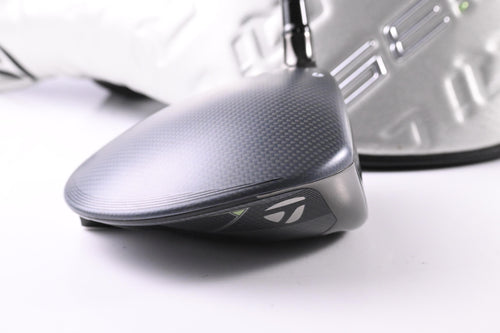 Taylormade Qi35 Driver / 9 Degree / Regular Flex REAX Blue 50 Shaft