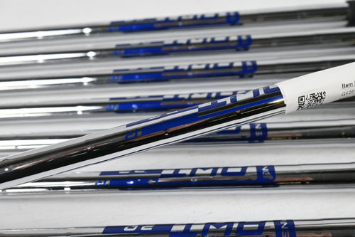 Left Hand Ping G425 Irons / 5-PW+GW+SW / Red Dot / Regular Flex Ping AWT 2.0