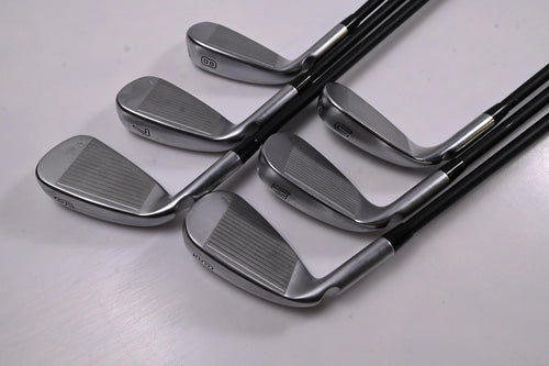 Ping G730 Irons / 6-PW+GW / Blue Dot / Regular Flex Ping Alta CB Black Shafts