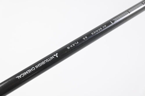 Titleist TSi4 Driver / 9 Degree / Stiff Flex Tensei AV White 65 Shaft