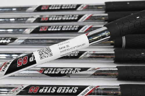 Callaway X Hot Irons / 4-PW+SW / Regular Flex Speed Step 85 Shafts