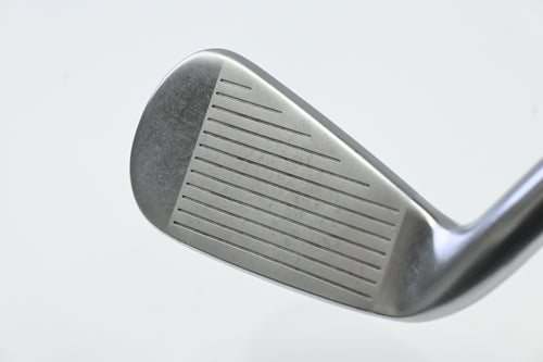 Taylormade SIM UDI #2 Iron / 18 Degree / Stiff Flex Diamana Thump 90 Shaft