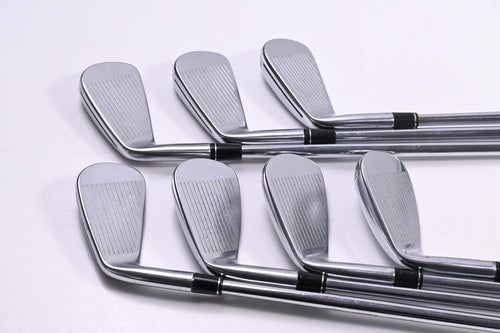 Taylormade P790 2017 Irons / 4-PW / Regular Flex Dynamic Gold SL R300 Shafts