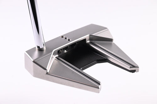 Scotty Cameron Phantom 7 2024 Putter / 33 Inch