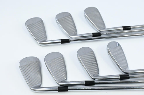 Mizuno JPX 800 Irons / 4-PW / Regular Flex Dynmaic Gold XP R300