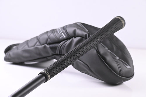 Cobra DS-Adapt LS Driver / 10.5 Degree / Regular Flex Vanquish 4 Shaft