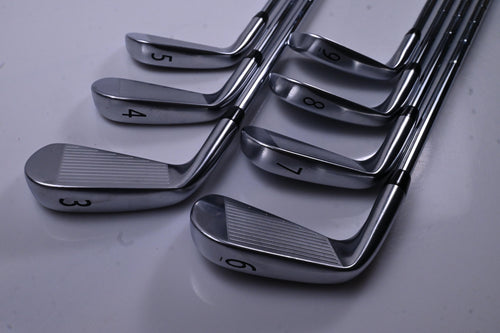Titleist CB 620 Irons / 3-9i / X-Flex Dynamic Gold X Seven Shafts