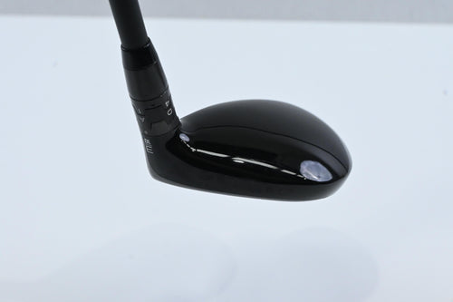 Titleist GT2 #3 Hybrid / 18 Degree / Stiff Flex Tensei 1K Blue 65