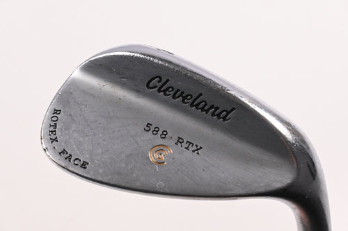 Cleveland 588 RTX Sand Wedge / 54 Degree / Wedge Flex Dynamic Gold Shaft