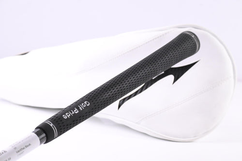 Mizuno ST-G 220 2022 Driver / 9 Degree / X-Flex Diamana D+ White Ltd 70 Shaft