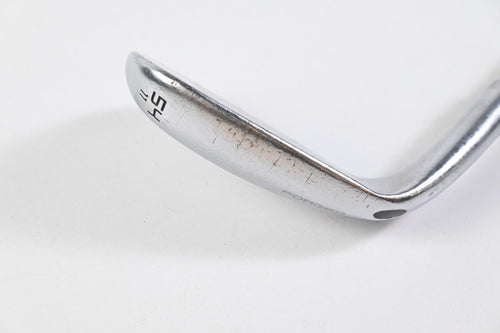 Wilson Staff Model Sand Wedge / 54 Degree / Stiff Flex Dynamic Gold 120 S300