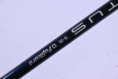 Taylormade SIM2 Max Driver / 12 Degree / Regular Flex Ventus Blue 5 Shaft