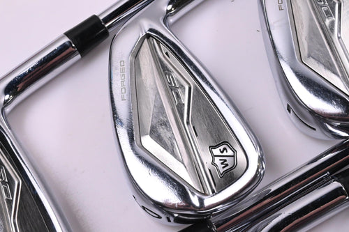 Wilson D9 Forged Irons / 5-PW / Regular Flex Dynamic Gold 95 R300 Shafts