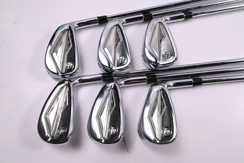 Wilson D9 Forged Irons / 5-PW / Regular Flex Dynamic Gold 95 R300 Shafts