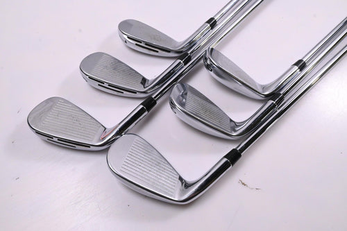 Wilson D9 Forged Irons / 5-PW / Regular Flex Dynamic Gold 95 R300 Shafts