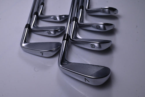 Left Hand Taylormade P7MC 2020 Irons / 4-PW / Stiff Flex Project X Shafts