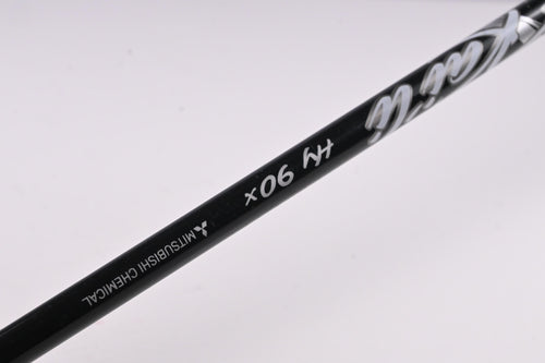 Taylormade Stealth 2 Plus #2 Hybrid / 17 Degree / X-Flex Kai'li White 90 Shaft