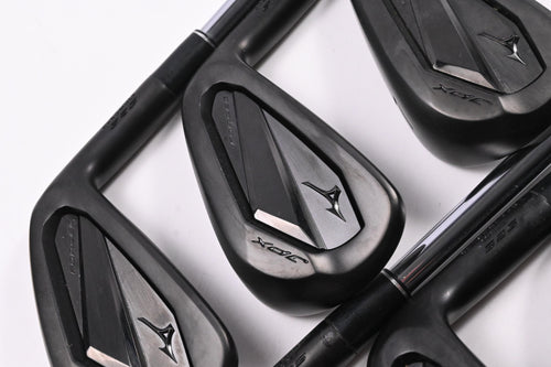 Mizuno JPX 925 Forged Irons / 5-PW / X-Flex Dynamic Gold 120 X100 Shafts