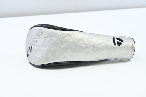 Taylormade Qi35 Max #4 Hybrid / 23 Degree / Stiff Flex Fujikura Ventus Blue 7