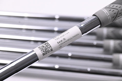Titleist T250 2025 Irons / 5-PW / Stiff Flex Dynamic Gold S300 Shafts