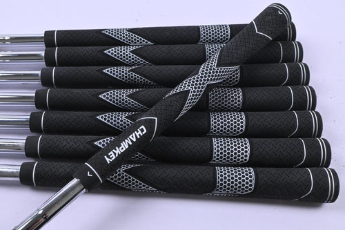 Taylormade RAC TP 2005 Irons / 3-PW / Stiff Flex Dynamic Gold S300 Shafts