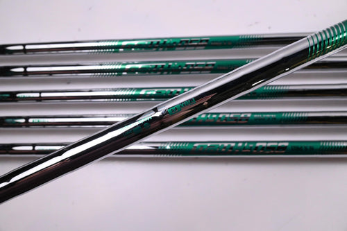 Taylormade P790 2025 Irons / 5-PW / Regular Flex N.S.Pro 850GH Neo Shafts