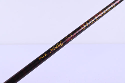 Titleist 909 D3 Driver / 9.5 Degree / Stiff Flex Aldila Voodoo Shaft