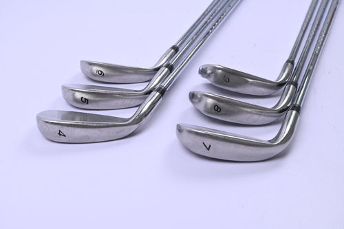 Taylormade R7 Irons / 4-9i / Stiff Flex Taylormade T-Step 90 Shafts