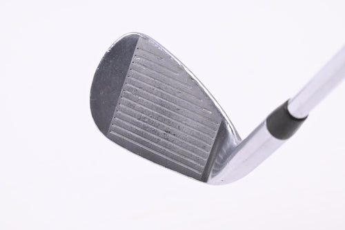 Titleist T100 2019 #9 Iron / Stiff Flex Dynamic Gold S300 Shaft
