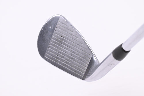 Titleist T100 2019 #8 Iron / Stiff Flex Dynamic Gold S300 Shaft