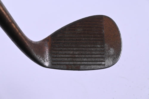 Left Hand Cleveland Reg 588 RTG Sand Wedge / 56 Degree / Stiff Flex Dynamic Gold