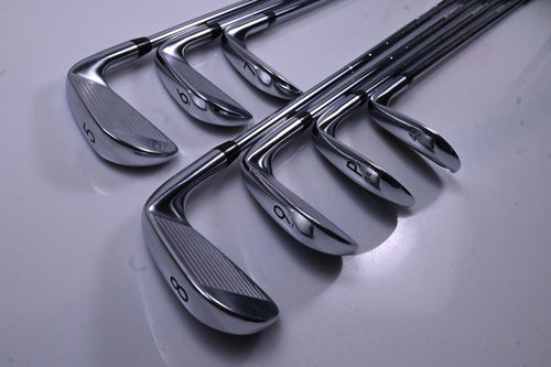Left Hand Titleist T100 S 2019 Irons / 5-PW+48° / Stiff Flex AMT Tour White S300