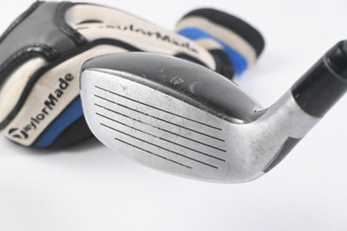 Taylormade SLDR #2 Hybrid / 17 Degree / Regular Flex Speeder 82 Shaft