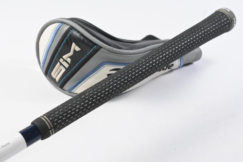 Taylormade SIM Max #3 Hybrid / 19 Degree / Stiff Flex Fujikura Ventus Blue 7