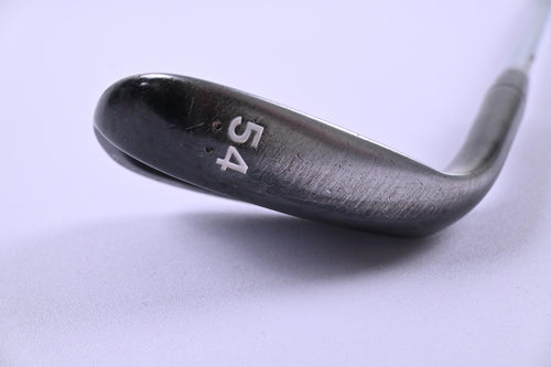 Cleveland 588 RTX 2.0 Sand Wedge / 54 Degree / Wedge Flex Dynamic Gold Shaft