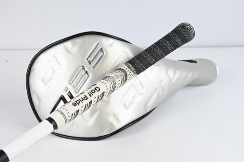 Taylormade Qi35 Max Driver / 10.5 Degree / Stiff Flex Fujikura Air Speeder 50 Shaft