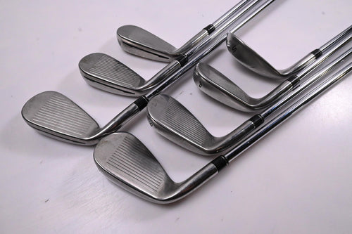 Taylormade M2 2017 Irons / 5-PW+SW / Regular Flex Reax 88 Shafts