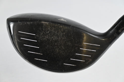 Titleist 917 D2 Driver / 10.5 Degree / Regular Flex Aldila Ascent 40 Shaft