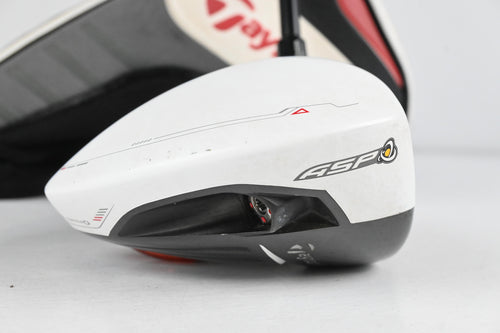 Taylormade R11 Driver / 10.5 degree / Regular Flex Fujikura Blur 60 Shaft