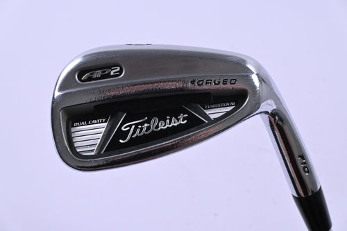 Titleist AP2 710 Pitching Wedge / 47 Degree / Stiff Flex Dynamic Gold S300 Shaft