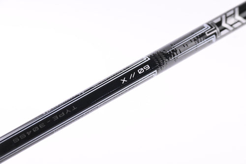 Callaway Elyte Triple Diamond Driver / 8 Degree / X-Flex MMT 60 Shaft