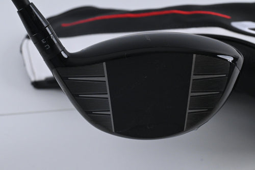 Left Hand Titleist GT4 Driver / 8 Degree / X-Flex HZRDUS Black Gen 5 70 Shaft