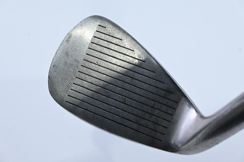 Wilson Deep Red Tour #9 Iron / Regular Flex Wilson Deep Red Tour Shaft