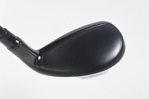 TaylorMade Stealth Plus #3 Hybrid / 19.5 Degree / Stiff Flex Hzrdus Smoke RDX 80