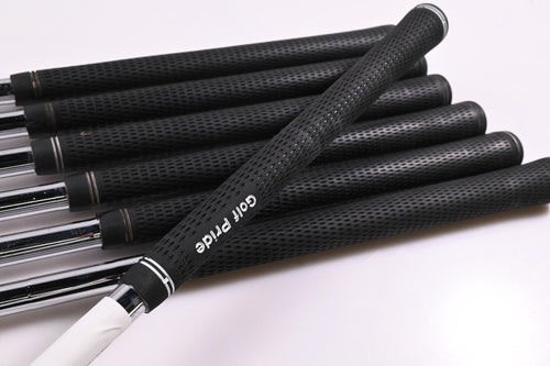Callaway Mavrik Pro Irons / 5-PW+GW / Stiff Flex Elevate MPH 95 Shafts