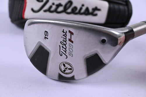 Titleist 909H #3 Hybrid / 19 Degree / Stiff Flex Diamana 80 Shaft
