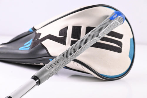 Taylormade SIM2 Max Driver / 9 Degree / Stiff Flex Kuro Kage Silver 60 Shaft