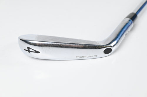 Wilson Staff Model Blade 2019 #4 Iron / 23 Degree / Stiff Flex Dynamic Gold S300