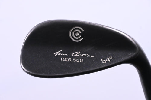 Cleveland 588 Tour Action Sand Wedge / 54 Degree / Wedge Flex Dynamic Gold