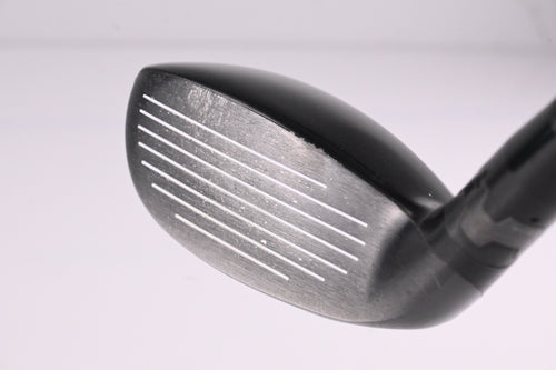 Titleist 913H #2 Hybrid / 18 Degree / Stiff Flex Aldila RIP Phenom 80 Shaft